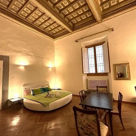 Residenza Storica In Palazzo Bruciato Apartment