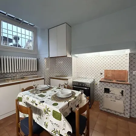 Residenza Storica In Palazzo Bruciato Apartment